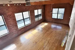 2220 S Harwood St, Dallas, TX 75215 - Photo 9