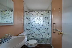 1517 Wright St, Greenville, TX 75401 - Photo 9