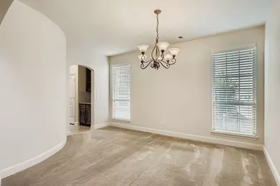 616 Warwick Boulevard, Lewisville, TX 75056 - Photo 9