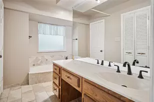 2826 Club Meadow Dr, Garland, TX 75043 - Photo 13