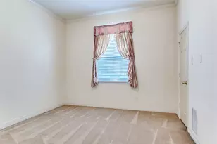 2704 St Charles Dr, Plano, TX 75074 - Photo 25