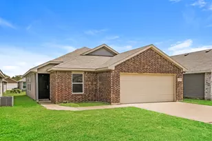 429 Shorty St, Mabank, TX 75147 - Photo 1