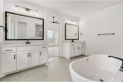 132 Enclave Drive, Lakewood Village, TX 75068 - Photo 19