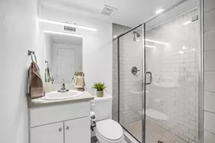 11218 Park Central Pl, Dallas, TX 75230 - Photo 9