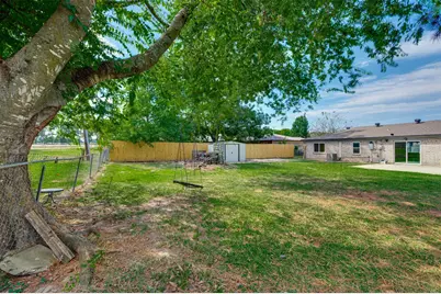 130 Wright Drive, Blossom, TX 75416 - Photo 27