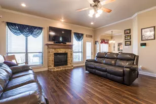 7301 Granville Dr, Mansfield, TX 76063 - Photo 7