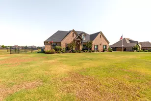 7301 Granville Dr, Mansfield, TX 76063 - Photo 3