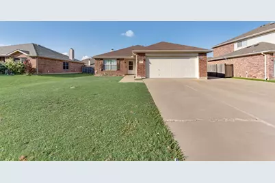 1623 Withers Way, Krum, TX 76249 - Photo 3