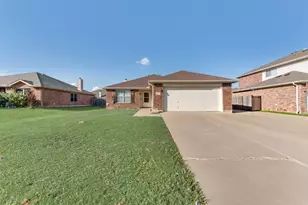 1623 Withers Way, Krum, TX 76249 - Photo 3