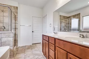 917 Waggoner Dr, Aubrey, TX 76227 - Photo 35