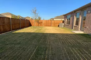 917 Waggoner Dr, Aubrey, TX 76227 - Photo 29