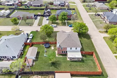 1040 Canyon Drive, Justin, TX 76247 - Photo 7