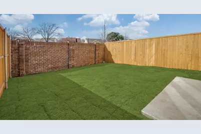 5661 Woodlands Drive, The Colony, TX 75056 - Photo 5