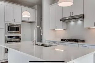 5661 Woodlands Dr, The Colony, TX 75056 - Photo 13