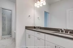 5661 Woodlands Dr, The Colony, TX 75056 - Photo 19