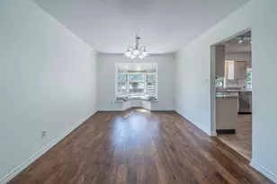 2321 Warwick Ave, Grand Prairie, TX 75052 - Photo 11