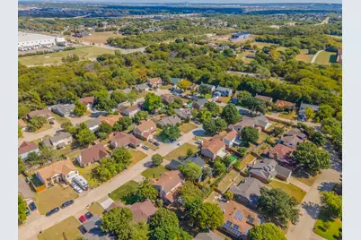 2321 Warwick Avenue, Grand Prairie, TX 75052 - Photo 29