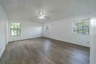 2321 Warwick Ave, Grand Prairie, TX 75052 - Photo 13
