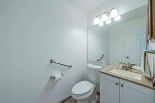 2321 Warwick Ave, Grand Prairie, TX 75052 - Photo 21