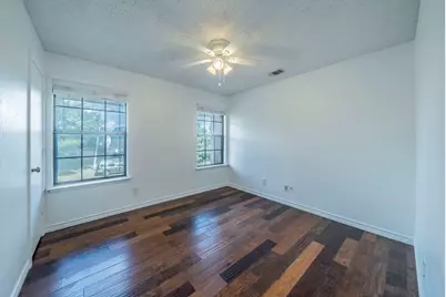 2321 Warwick Avenue, Grand Prairie, TX 75052 - Photo 19