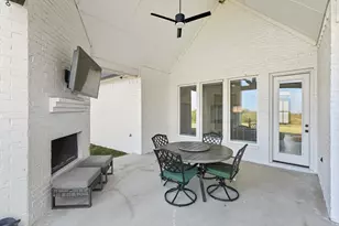 459 Red Bird Dr, Springtown, TX 76082 - Photo 31