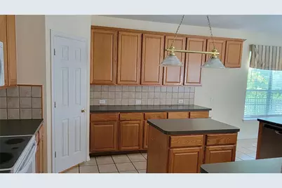 2400 Spillway Circle, Frisco, TX 75036 - Photo 9