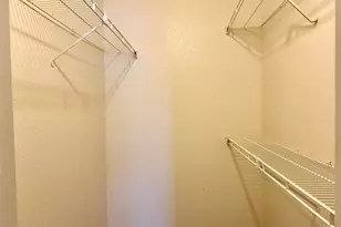 411 Crestline Dr, Arlington, TX 76012 - Photo 13