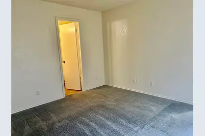 411 Crest Line Drive, Arlington, TX 76012 - Photo 9