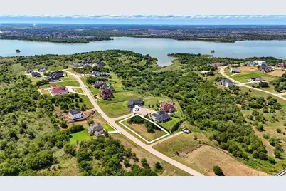 1104 Prosperity Court, Grand Prairie, TX 75104 - Photo 11