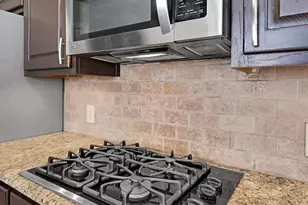 911 Fairway Rd, Woodway, TX 76712 - Photo 13