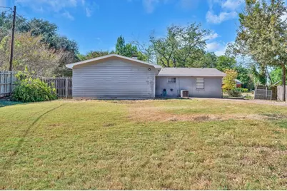 911 Fairway Road, Woodway, TX 76712 - Photo 29