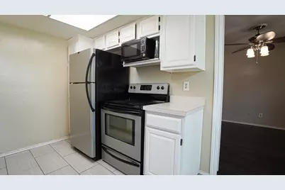 2505 Wedglea Drive #121, Dallas, TX 75211 - Photo 11