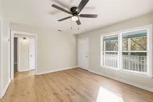 2625 Handley Dr, Fort Worth, TX 76112 - Photo 5
