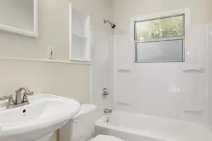 2625 Handley Dr, Fort Worth, TX 76112 - Photo 15