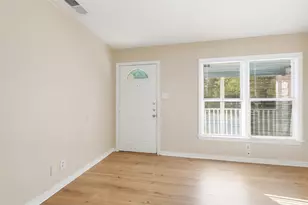 2625 Handley Dr, Fort Worth, TX 76112 - Photo 3