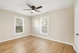 2625 Handley Dr, Fort Worth, TX 76112 - Photo 11