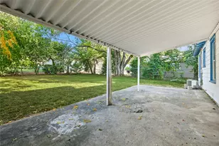 2625 Handley Dr, Fort Worth, TX 76112 - Photo 15