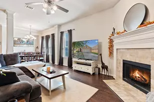 2844 Lacompte Dr, Dallas, TX 75227 - Photo 11