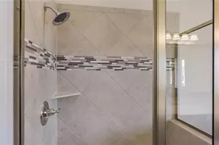 2437 Gramercy Park Dr, Flower Mound, TX 75028 - Photo 21