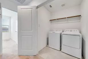 3395 Peyton Lila Rd, Dallas, TX 75212 - Photo 23