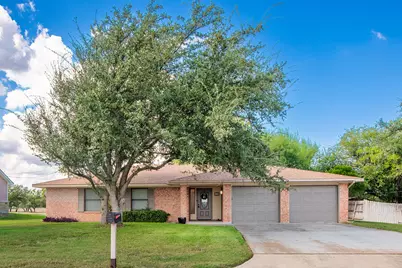 810 Clear Street, San Saba, TX 76877 - Photo 1