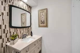 11306 Park Central Pl, Dallas, TX 75230 - Photo 7