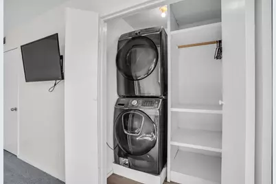 11306 Park Central Place #D, Dallas, TX 75230 - Photo 9