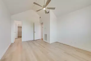 1104 Oaktree St, Denton, TX 76209 - Photo 11