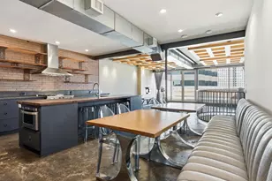 511 N Akard St, Dallas, TX 75201 - Photo 25