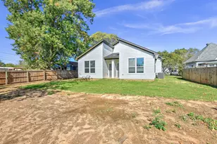 718 W Texas St, Denison, TX 75020 - Photo 21