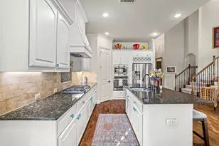 2309 Chadwick Ln, Garland, TX 75044 - Photo 9