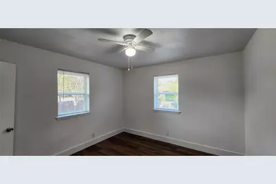 1025 G Avenue, Plano, TX 75074 - Photo 17