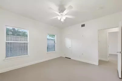 4915 Alcott Street, Dallas, TX 75206 - Photo 17