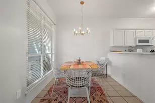 1915 S 7th St, Waco, TX 76706 - Photo 9